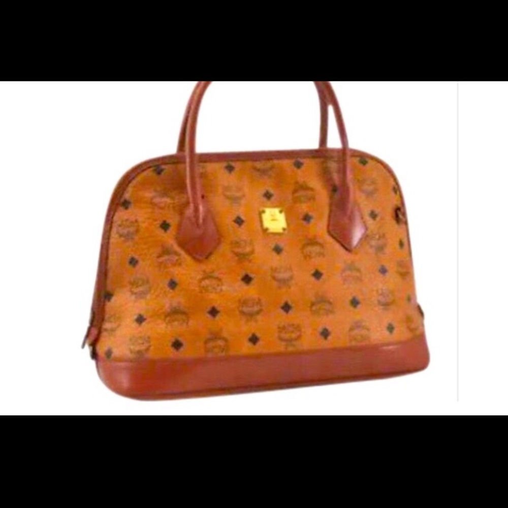 🔥🔥🔥🔥”MCM”🔥🔥EMBELLISHED🔥🔥ALMA BAG🔥🔥